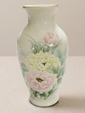 Vintage Interpur Japan Porcelain Floral Vase Pink Yellow Flowers Gold Rim 6"